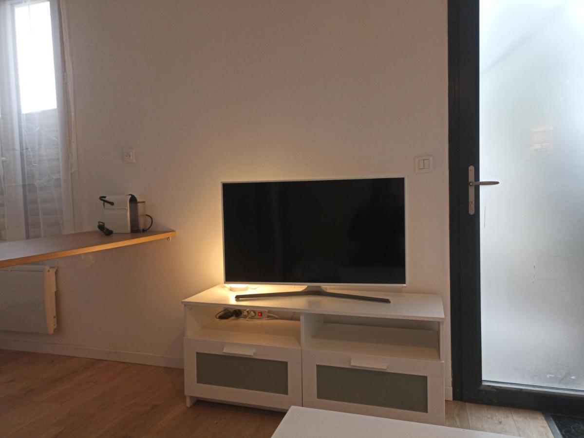 Apartamento Studio Cosy Avec Terrasse Et Jardin Floirac  Exterior foto